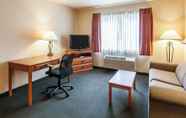 Kamar Tidur 4 Comfort Inn & Suites Tualatin - Lake Oswego South