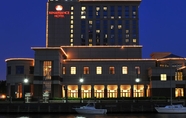 Luar Bangunan 4 Renaissance Portsmouth-Norfolk Waterfront Hotel