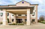 Exterior 2 Comfort Suites Mattoon