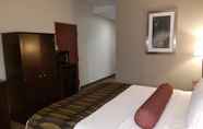 Bedroom 7 Best Western Plus O'Hare International South Hotel