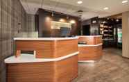 Lobi 7 Courtyard by Marriott Rock Hill