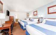 Bedroom 3 Days Inn by Wyndham Hampton