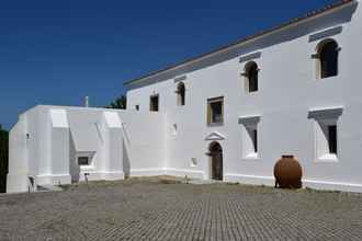 Exterior 4 Pousada Convento de Arraiolos - Historic Hotel