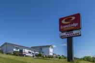 Exterior Econo Lodge & Suites Saint John