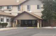 ภายนอกอาคาร 2 Norwood Inn & Suites - Roseville