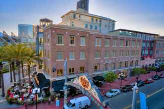 Exterior 4 Hilton San Diego Gaslamp Quarter