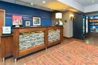 Lobi Hampton Inn Chicago-Carol Stream