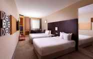 Phòng ngủ 5 Nippon Hotel