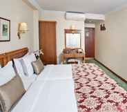 Bedroom 6 Orient Express & Spa by Orka Hotels