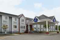 Exterior Microtel Inn & Suites by Wyndham Baldwinsville/Syracuse