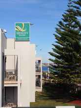 Bangunan 4 Quality Resort Sorrento Beach