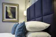 Kamar Tidur Mandolay Hotel Guildford