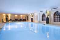 Swimming Pool Brandshatch Place Hotel & Spa