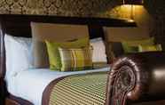 Bilik Tidur 3 Crathorne Hall Hotel