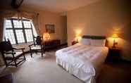 Bedroom 6 Ramada Resort by Wyndham Cwrt Bleddyn Hotel & Spa