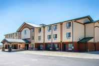 Exterior Quality Inn