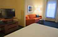 Bedroom 6 Fairfield Inn & Suites by Marriott Columbus Airport
