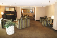 Lobby La Quinta Inn by Wyndham Kansas City North