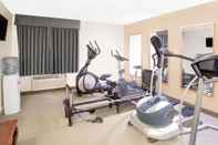 Fitness Center Baymont by Wyndham Green Bay