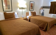Bedroom 6 Americas Best Value Inn & Suites Sidney