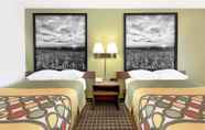 Kamar Tidur 5 Super 8 by Wyndham Norfolk