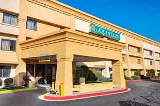 Exterior 4 La Quinta Inn & Suites by Wyndham Albuquerque Journal Ctr NW