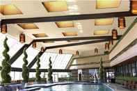 Swimming Pool Nugget Casino Resort