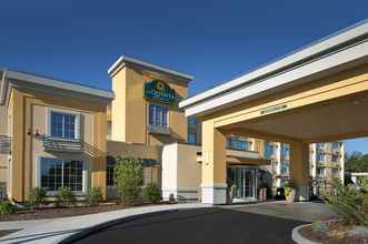 Exterior 4 La Quinta Inn & Suites by Wyndham Manchester