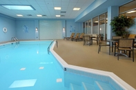 Swimming Pool DoubleTree by Hilton Hotel Newark Ohio