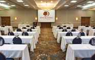 ห้องประชุม 7 DoubleTree by Hilton Hotel Oak Ridge - Knoxville