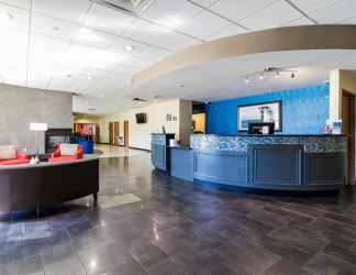 Lobby 2 Best Western Plus Portage Hotel & Suites