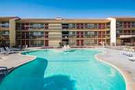 Swimming Pool Bokai Garden Hotel