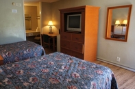 Bedroom Executive Inn & Suites
