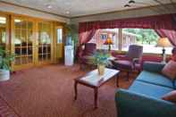 Lobi Americas Best Value Inn York