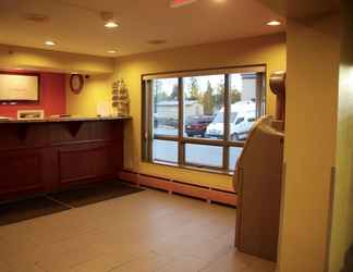 Sảnh chờ 2 Americas Best Value Inn & Suites Anchorage Airport