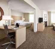 ห้องนอน 7 DoubleTree by Hilton Portland - Tigard