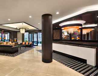 Lobby 2 Coast Victoria Hotel & Marina by APA