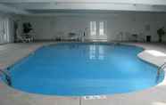 Swimming Pool 5 Ramada by Wyndham Windsor Locks