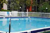 สระว่ายน้ำ Grand Hotel Orlando at Universal Blvd