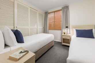 Kamar Tidur 4 Oaks Sydney Goldsbrough Suites