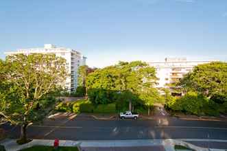 Exterior 4 Oak Bay Beach Hotel