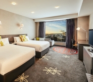 Bedroom 4 SkyCity Hotel