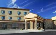 Exterior 6 Roosevelt Grand Dakota, SureStay Collection by Best Western