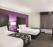 Bedroom 6 La Quinta Inn & Suites by Wyndham Phoenix Scottsdale