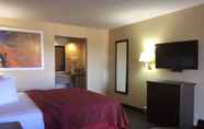 Kamar Tidur 2 Days Inn by Wyndham Tucson Airport