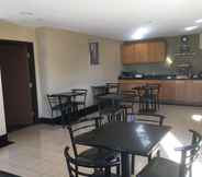 Restaurant 7 Days Inn by Wyndham Tucson Airport