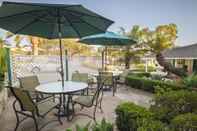 Common Space Coast Village Inn - Santa Barbara