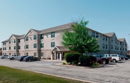 Exterior 5 Extended Stay America Suites Toledo Holland