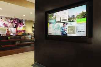 Lobby 4 Courtyard by Marriott Charlotte Airport North