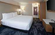Bedroom 2 Fairfield by Marriott Inn & Suites Seattle Sea-Tac Airport